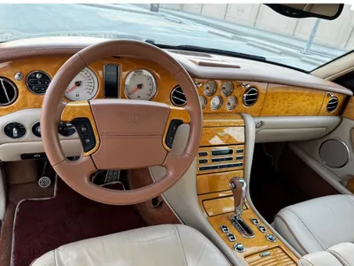 2005 بنتلي ارناج