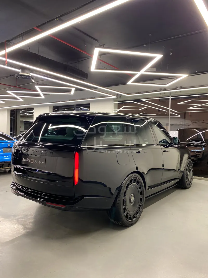 2022 لاند روفر رينج روفر اوتوبيوغرافي