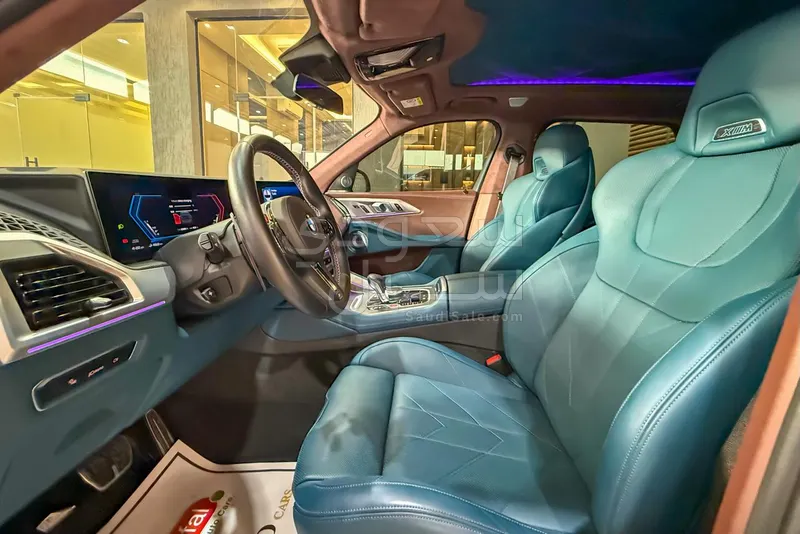 2024 بي ام دبليو اكس ام