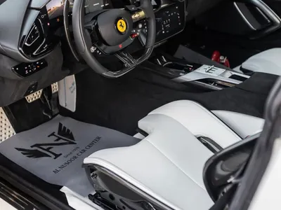 2025 فيراري 12 سيليندر