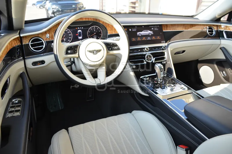 2022 بنتلي كونتيننتل فلاينج سبير دابليو 12