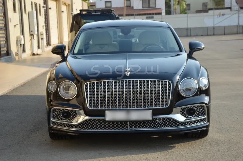 2022 بنتلي كونتيننتل فلاينج سبير دابليو 12