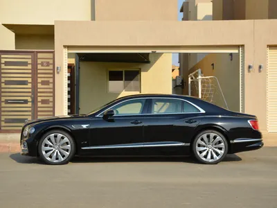 2022 بنتلي كونتيننتل فلاينج سبير دابليو 12