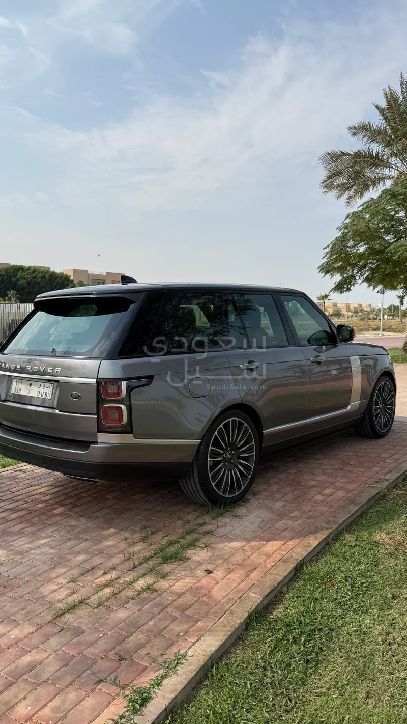 2020 لاند روفر رينج روفر فوج اس اي