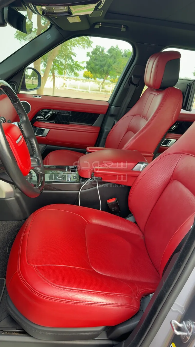 2020 لاند روفر رينج روفر فوج اس اي