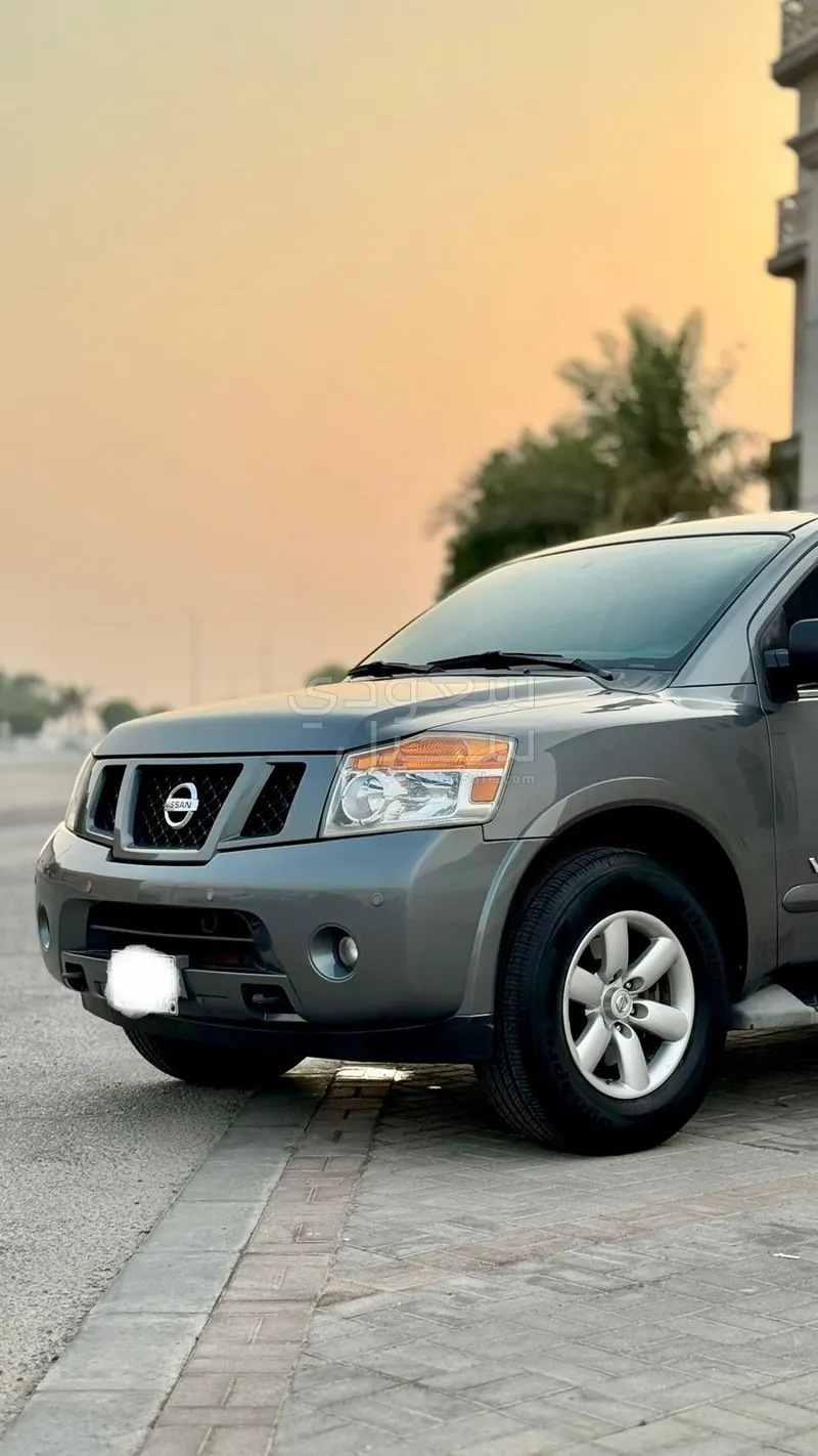 2013 نيسان ارمادا ال اي