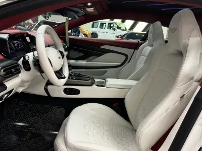 2025 استون مارتن فانكويش