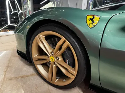 2024 فيراري جي تي اس 296