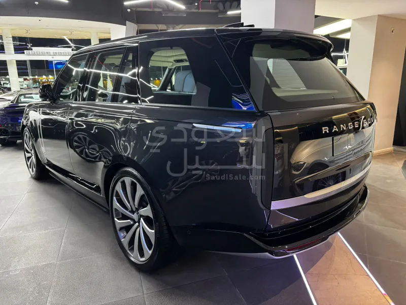 2025 لاند روفر رينج روفر اوتوبيوغرافي