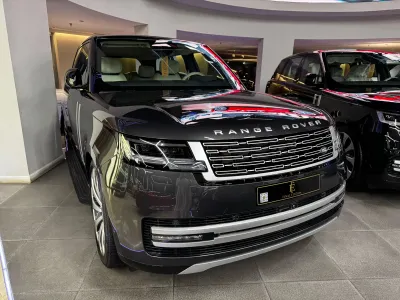 2025 لاند روفر رينج روفر اوتوبيوغرافي