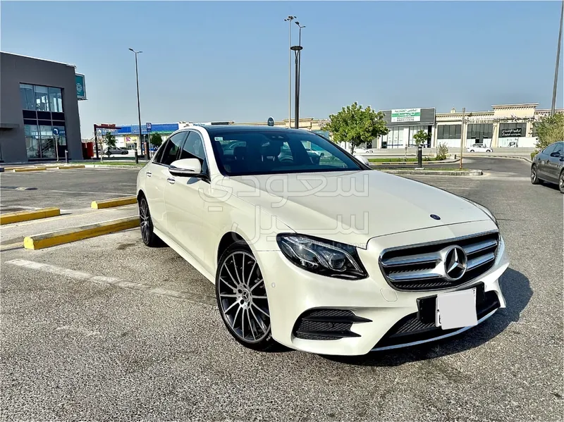 2017 مرسيدس - بنز إي 200