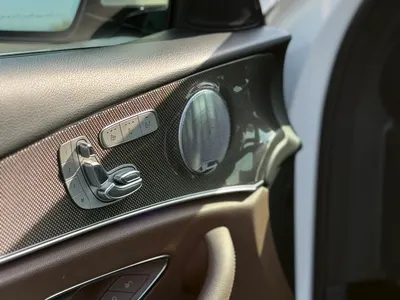 2017 مرسيدس - بنز إي 200