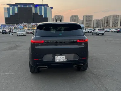 2023 لاند روفر رينج روفر سبورت اس اي