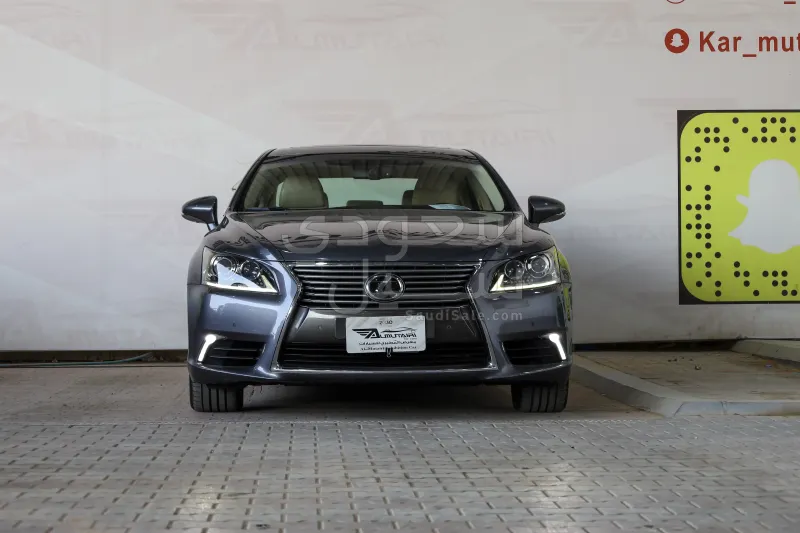 2013 لكزس إل إس 460 إل