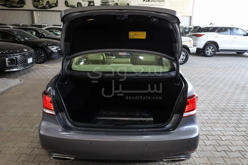 2013 لكزس إل إس 460 إل