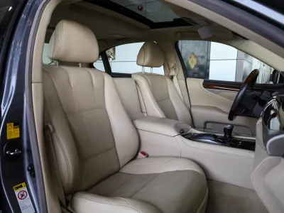 2013 لكزس إل إس 460 إل