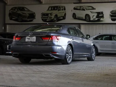 2013 لكزس إل إس 460 إل