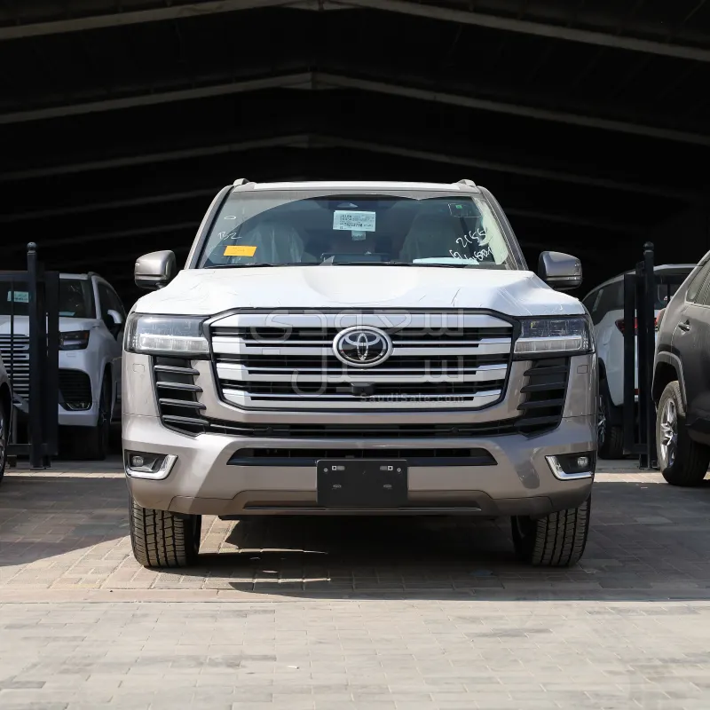 2026 تويوتا لاند كروزر جي اكس ار