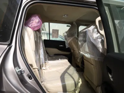 2026 تويوتا لاند كروزر جي اكس ار