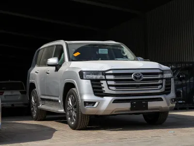 2026 تويوتا لاند كروزر جي اكس ار