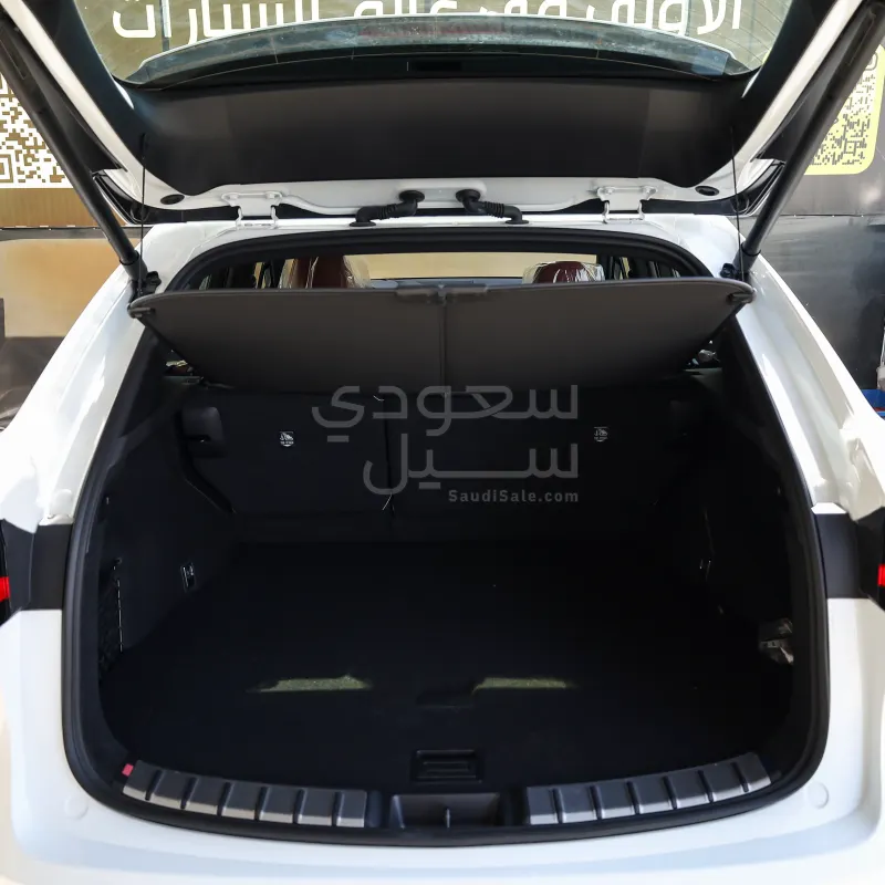 2026 لكزس إن إكس 350