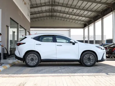 2026 لكزس إن إكس 350