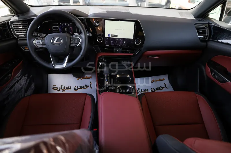 2026 لكزس إن إكس 350