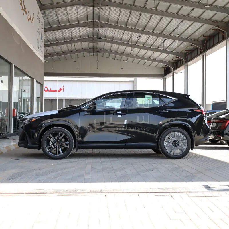 2026 لكزس إن إكس 350