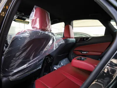 2026 لكزس إن إكس 350