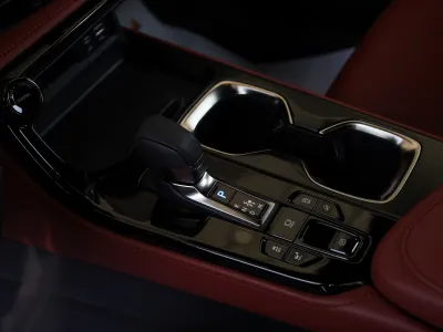 2026 لكزس إن إكس 350