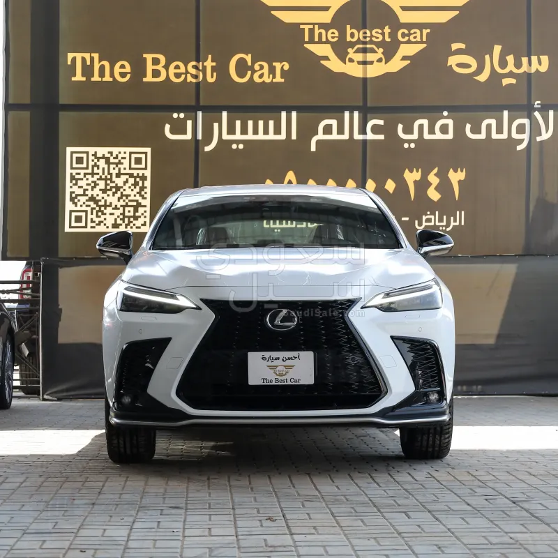 2025 لكزس إن إكس 300 اف سبورت