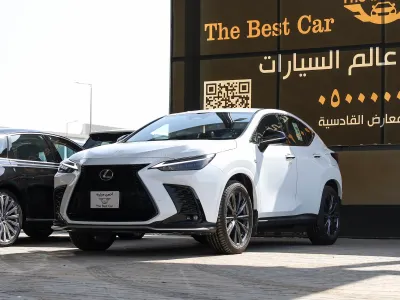 2025 لكزس إن إكس 300 اف سبورت