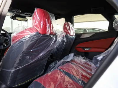 2025 لكزس إن إكس 300 اف سبورت