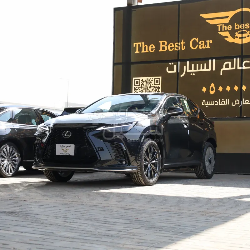 2025 لكزس إن إكس 300 اف سبورت