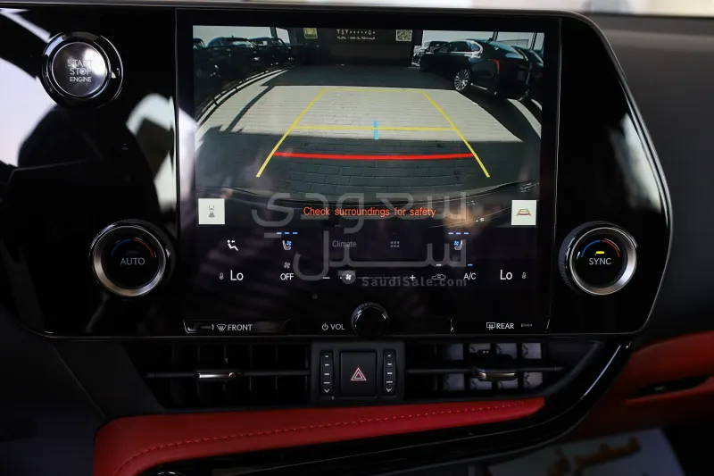 2025 لكزس إن إكس 300 اف سبورت