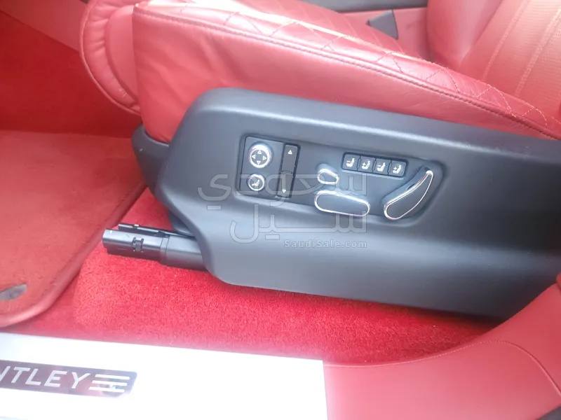 2017 بنتلي بنتايجا الاصدار الاول