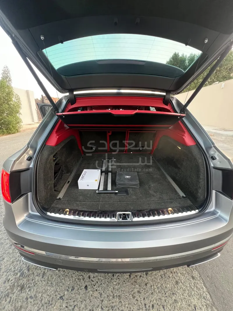 2017 بنتلي بنتايجا الاصدار الاول