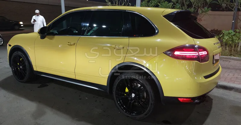 2011 بورش كايين اس