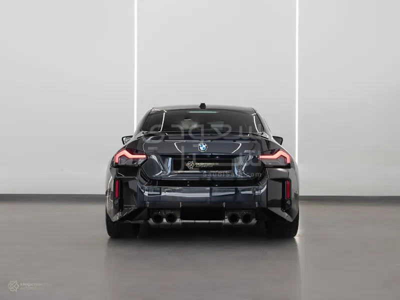 2025 بي ام دبليو الفئة ام إم 2