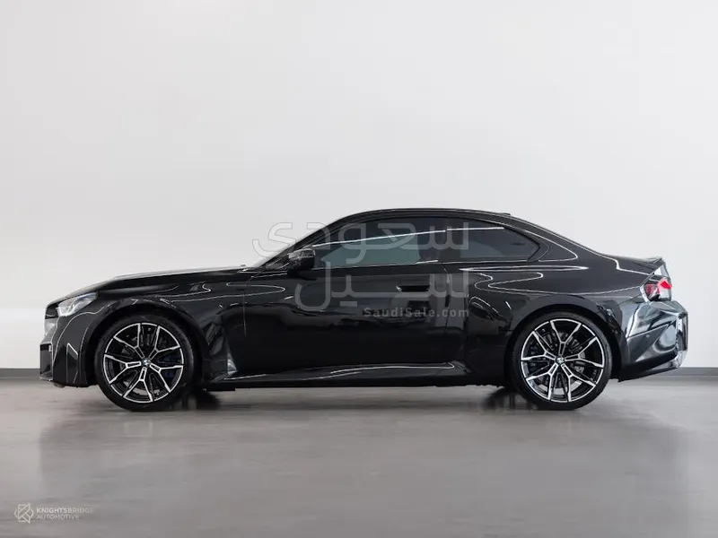 2025 بي ام دبليو الفئة ام إم 2