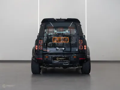 2022 لاند روفر ديفيندر 90