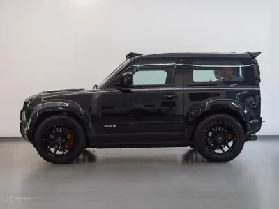 2022 لاند روفر ديفيندر 90