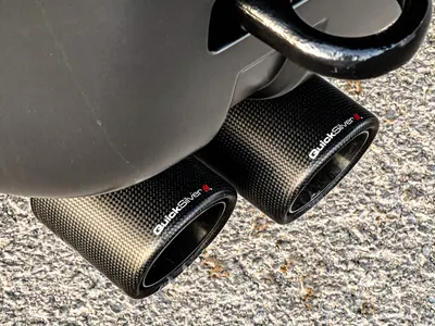 2024 لاند روفر ديفيندر إصدار كارباثيان