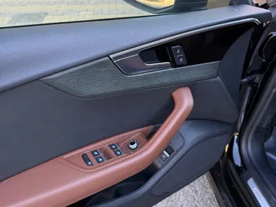 2022 اودي اي 5 40 تي اف اس اي اس لاين