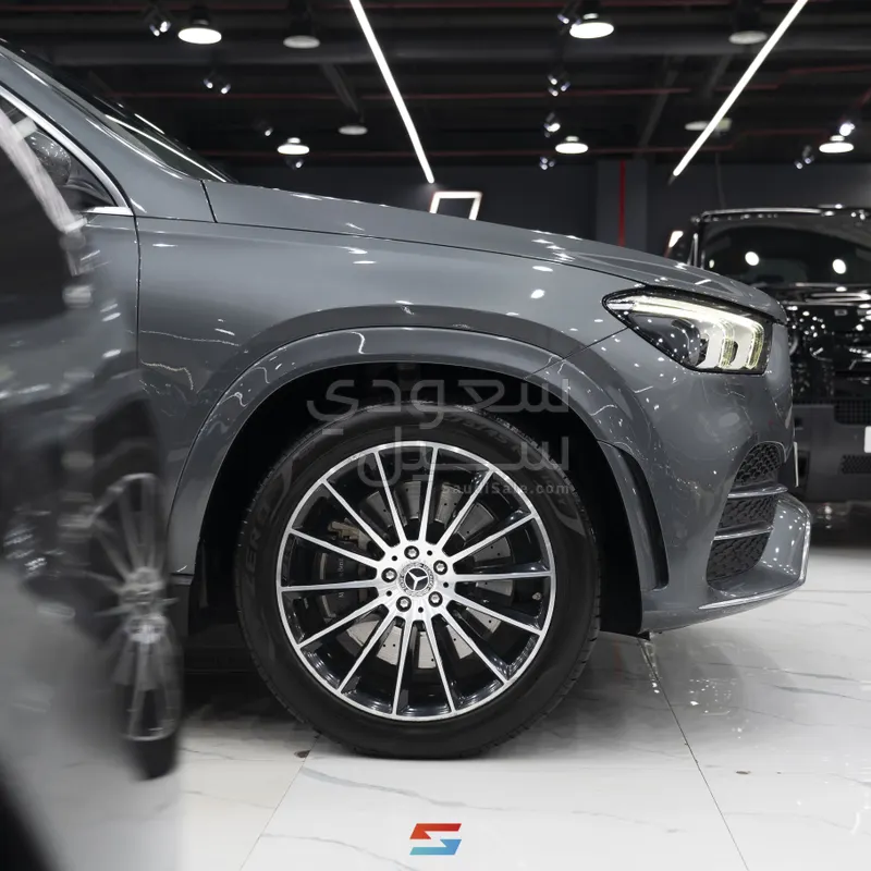 2021 مرسيدس - بنز جي إل إي 450