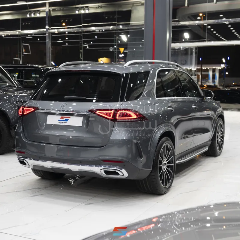 2021 مرسيدس - بنز جي إل إي 450