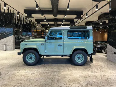 2016 لاند روفر ديفيندر 90