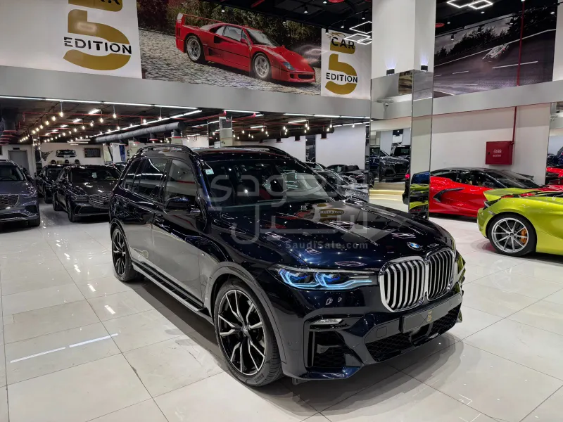 2022 بي ام دبليو الفئة اكس 7 إم كت