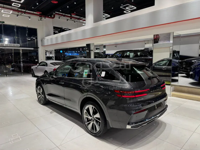 2026 جينيسيس جي في 70