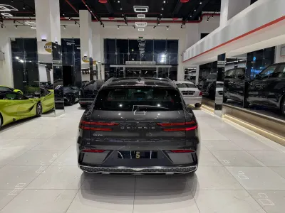 2026 جينيسيس جي في 70